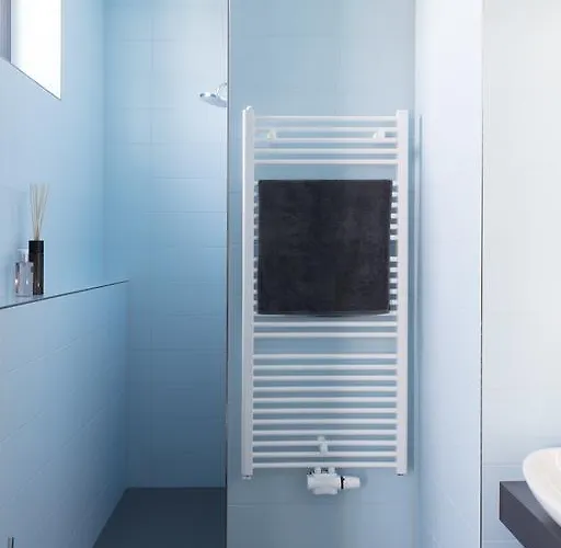 2l Hof Holland Apartman *